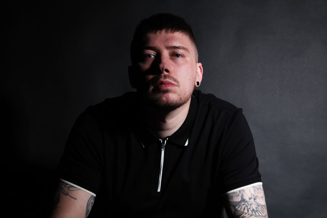 LIVE MUSIC - CHRISTIAN SMITH