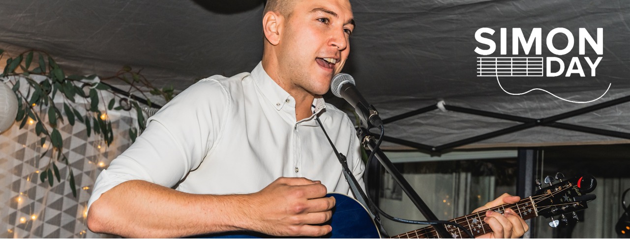 LIVE MUSIC - SIMON DAY 8PM